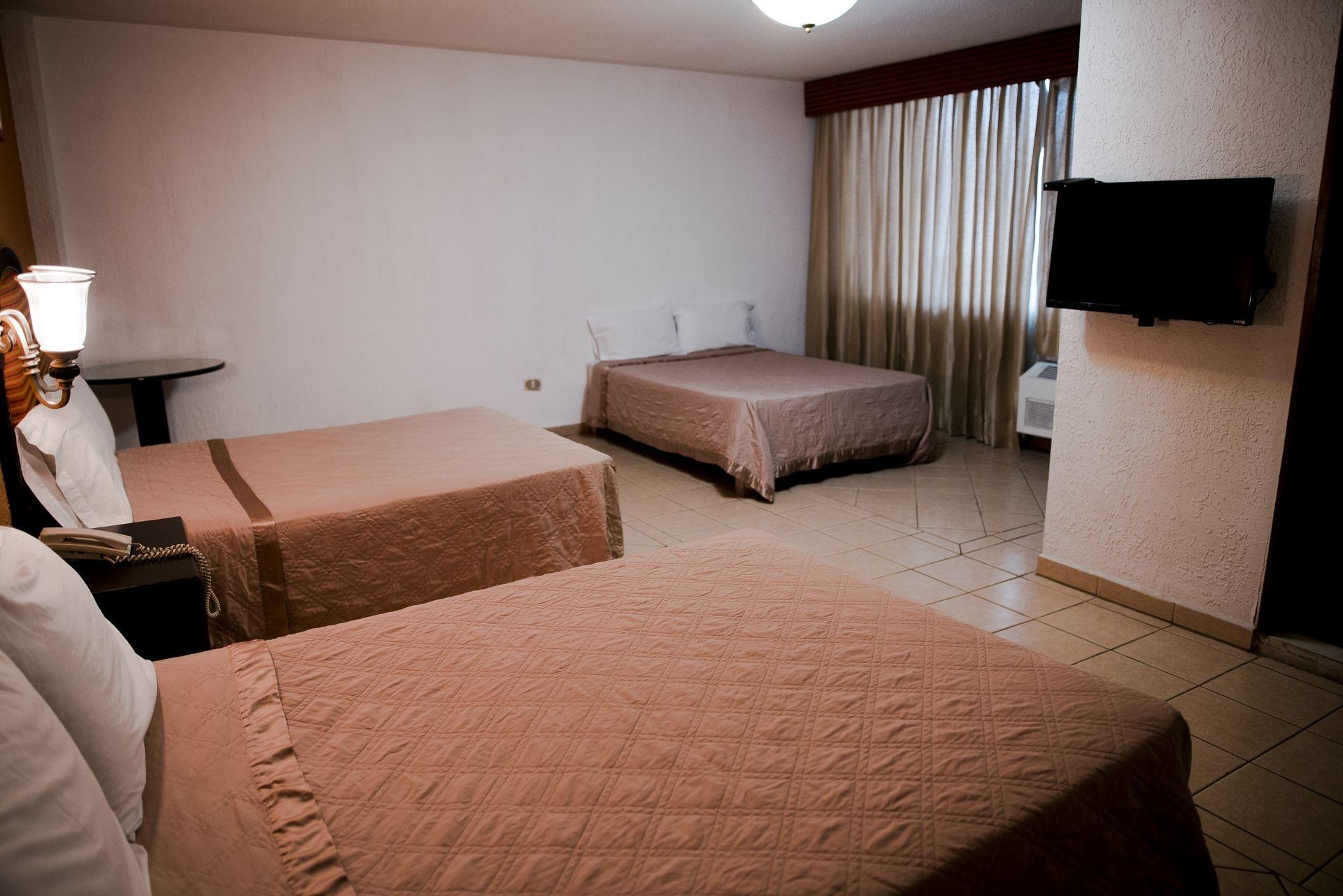 Eh Ejecutivo Urban Tepic Exterior foto