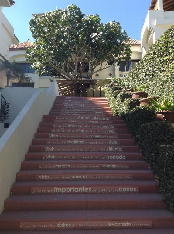 Eh Ejecutivo Urban Tepic Exterior foto
